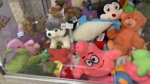 ПУШЕЧНЫЕ И БОЛЬШИЕ ИГРУШКИ В АППАРАТЕ ХВАТАЙКА!!! ВЫИГРАЛ ИЛИ НЕТ???