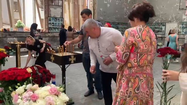 БЕСЛАН-МЫ ПОМНИМ
Прошло 20 лет со дня ужасной трагедии,которая потрясла весь мир смотреть онлайн