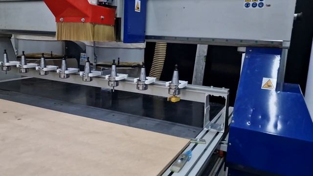 HQD 9kw spindle GDL70-24Z/9.0 - ATC modification RichAuto B57 смотреть онлайн