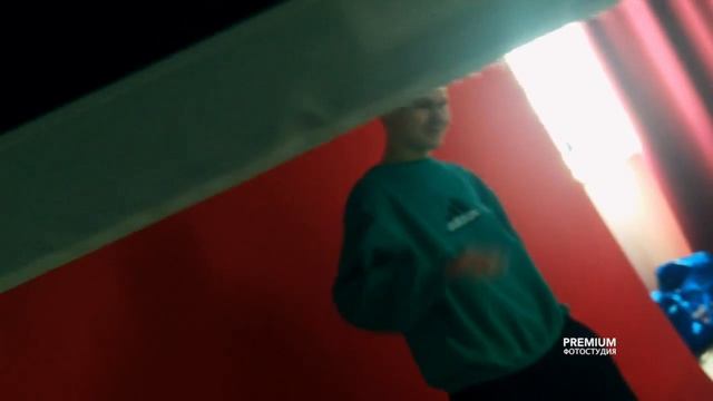 Мода 90х - съемка одежды в студии Premium смотреть онлайн