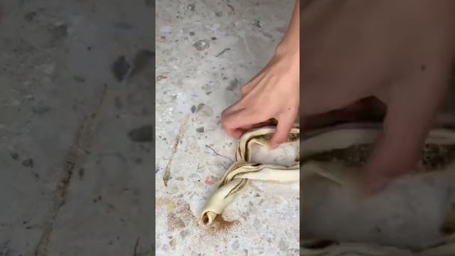 Булочка с корицей смотреть онлайн