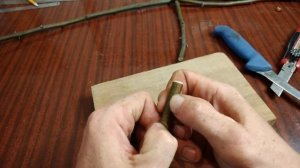 Homemade whistle.  Как сделать свисток из липы.  Serhulya TV