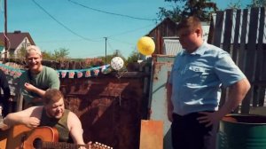 Сундук, песня для начальника