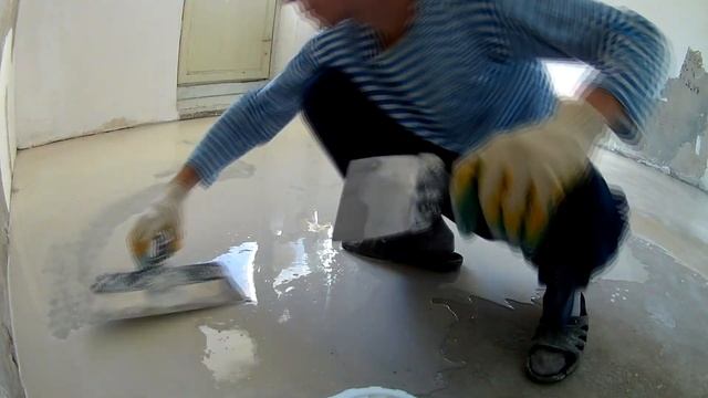 Заливаю наливной пол с минимальным слоем