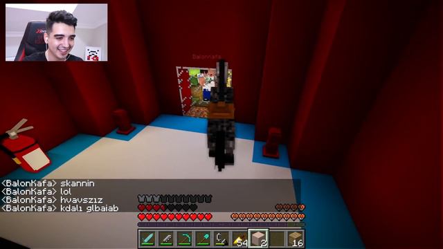 BALON KAFA'YI BÖCEK OLARAK TROLLEDİM !! - Minecraft смотреть онлайн