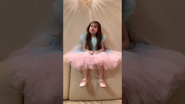 Стихотворение «Ты меня не любишь, не жалеешь» Сергей Есенин смотреть онлайн