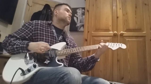 Nirvana - Token Eastern Song - Warmoth Jagstang смотреть онлайн