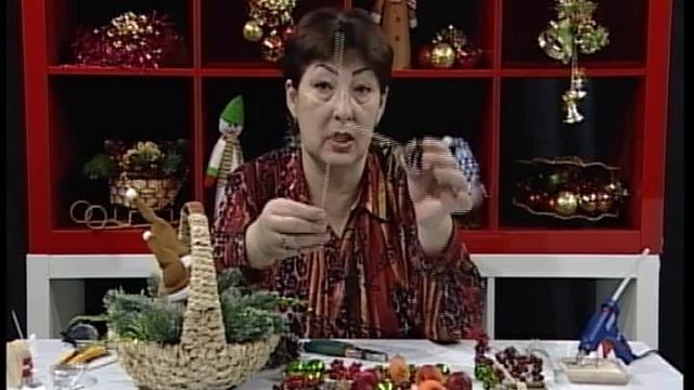 Уроки рукоделия. Новогодняя композиция с символом года-обезъянки. смотреть онлайн