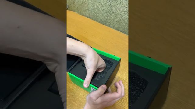 Распаковка Razer Viper Ultimate Wireless & Mouse Dock из Rozetka смотреть онлайн