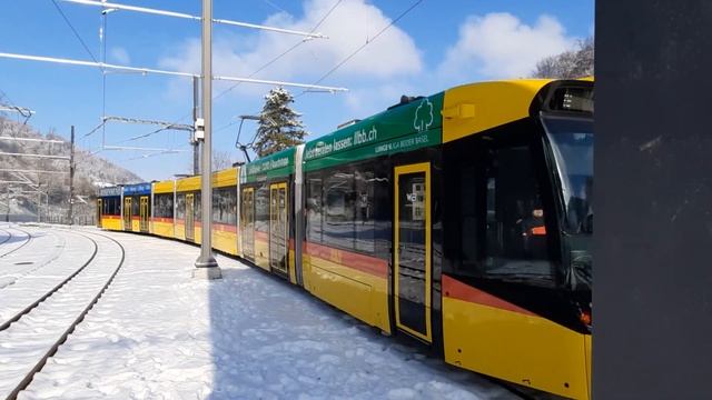 Waldenburgerbahn WB/ BLT am 1.Tag/Einfahrt Bahnhof Waldenburg BL смотреть онлайн