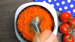 Быстрый и легкий рецепт салата с маргеланской редькой на праздничный стол или ужин.