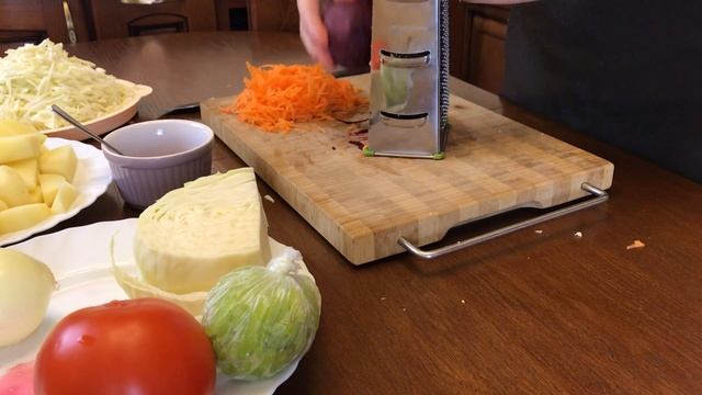 БОРЩ как учила меня Мама. Самый вкусный рецепт. смотреть онлайн