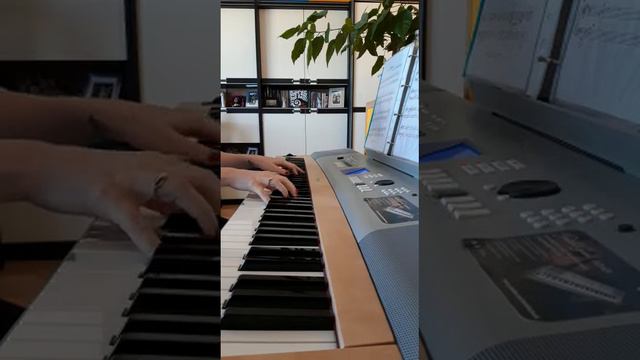 Fairytale - Shrek piano version смотреть онлайн