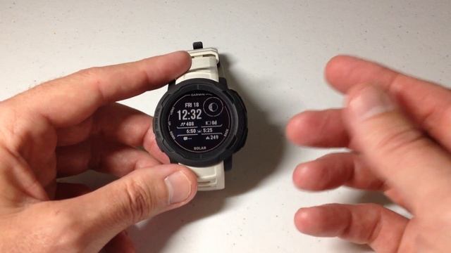Garmin Instinct 2 | View moon data смотреть онлайн