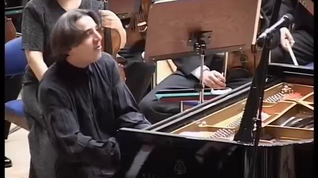 FAZIL SAY'S CADENZA BEETHOVEN PIANO CONCERTO NO 3 смотреть онлайн