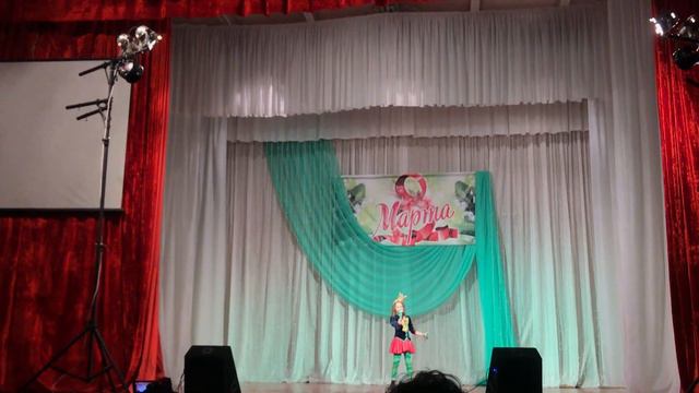 Болотная принцесса. Солистка вокальной студии "Голос" Дарья Бирюкова смотреть онлайн