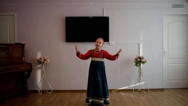 Хабенко Арина "Ой, как на речке" свадебная песня Костромской области, Островский район. смотреть онлайн