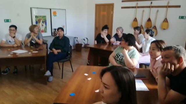 Методический час: "Игра - как средство обучения" смотреть онлайн