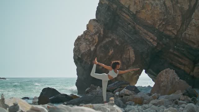 Йога на берегу океана Modern Yoga Music