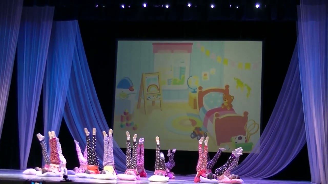 Танец Спокойной ночи. 3 класс школы танца Елены Морозовой. 03.03.2024 смотреть онлайн