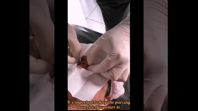 Bridge Piercing Procedure смотреть онлайн
