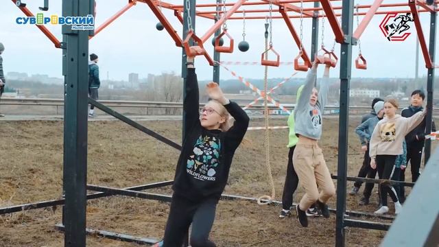 Гонка "Казаки" в ЖК Суворовский. Видео от ВКБ-Новостройки! смотреть онлайн