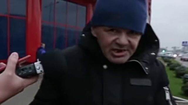 Вы меня не узнали? Я Snoop Dogg ёмаё! смотреть онлайн