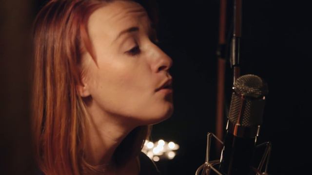 Leonard Cohen "Hallelujah" Tribute Cover by Mandy Cook смотреть онлайн