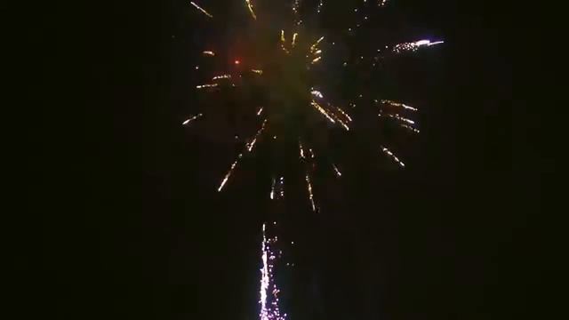 ГЕНЕРАЛЬСКИЙ САЛЮТ C098 смотреть онлайн