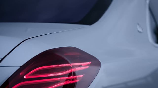 Der Mercedes-Maybach S 600: Elegant und luxuriös смотреть онлайн