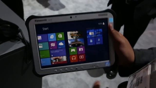 Panasonic FZ-G1 ToughPad Win 8 Tablet @ CES 2013 смотреть онлайн