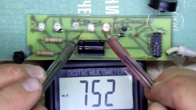 8.4.Почему не работает указатель напряжения и как его отремонтировать.