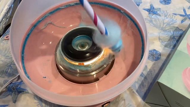 Make Your OWN Cotton Candy Machine & Floss Sugars by Hawaiian Shaved Ice Review смотреть онлайн
