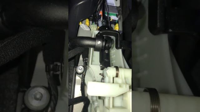 Hyundai Creta мультилок на коробку передач, дополнительная механическая защита от автоугона смотреть онлайн