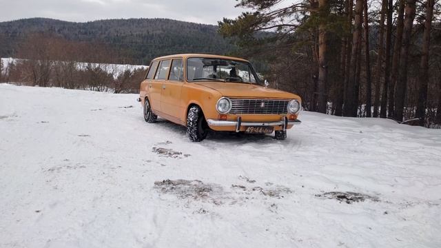 Скоро на дачу, ВАЗ - 2102. смотреть онлайн