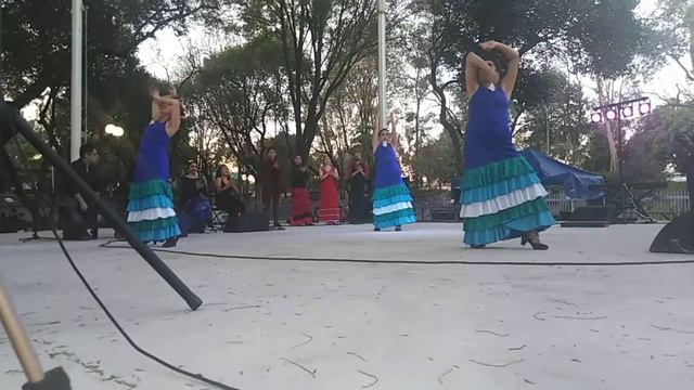 Antonio de Lucia bailando flamenco смотреть онлайн