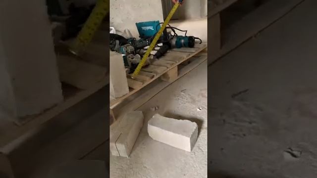 Makita DJR188 Recipro Saw cut light block смотреть онлайн