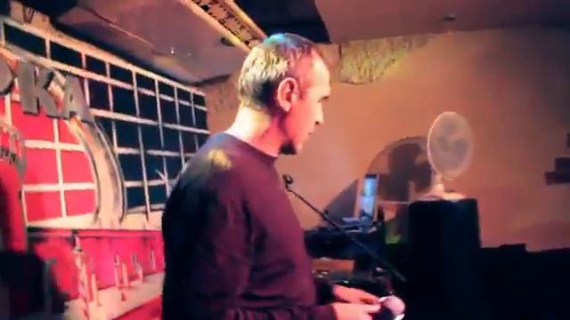 Ильдар ЮЖНЫЙ - "Каким меня ты ядом напоила". муз.обработка И.Южный,сл.народные. смотреть онлайн