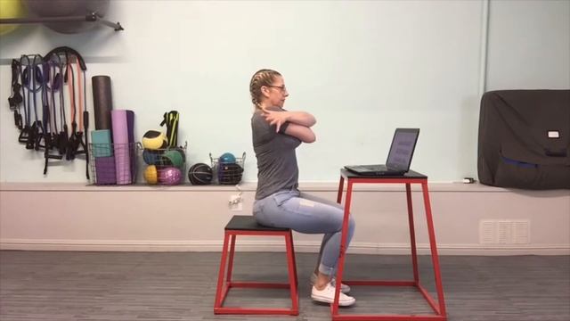 Stretching Sunday - 45 Second Workflow Stretches смотреть онлайн