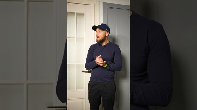 Как убрать скрип двери? #межкомнатныедвери #скрытыепетли #скрипитдверь #силиконоваясмазка смотреть онлайн