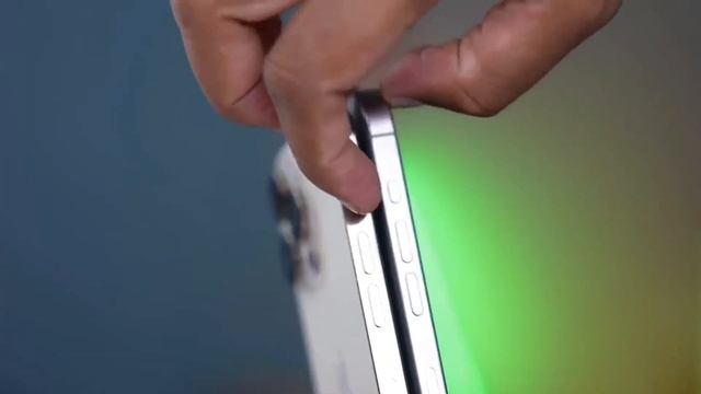 iphone 15pro ! first look! A17 processor test! camera test смотреть онлайн