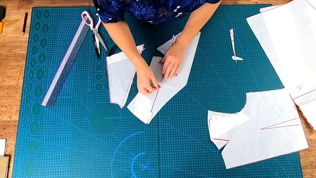 Платье как у Меган Маркл. Копируем брендовое платье. Моделирование смотреть онлайн