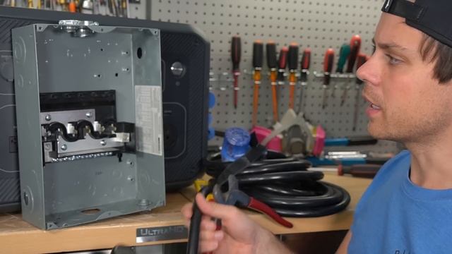 How to Power a 120V Offgrid Cabin with Bluetti or Ecoflow Delta 30A Plug смотреть онлайн