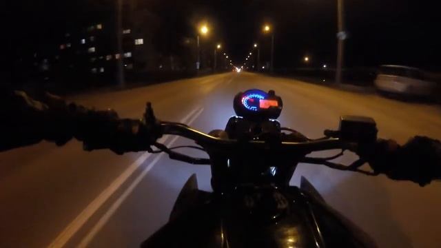 Gr 250 (custom) | Ночная поездка на мото смотреть онлайн