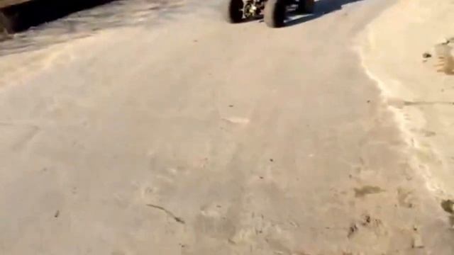 Покатухи на квадроцикле ямаха 125 гибрид 200 и паларир 300 смотреть онлайн