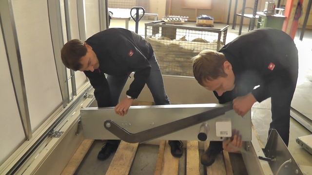 Демонтаж и монтаж привода марки "ЛАМИЛЮКС" смотреть онлайн