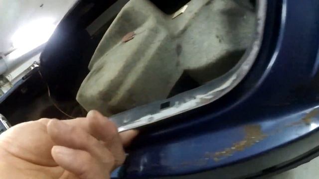 Очищаю коррозию, запечатыватель ржавчины от MIPA. смотреть онлайн