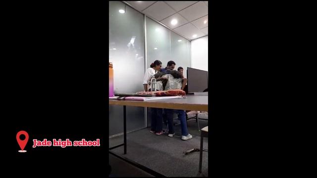 Opening My GCSE result live 2023. *Live Reaction* смотреть онлайн