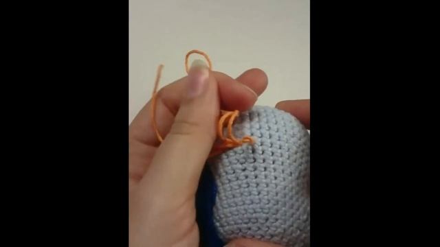 крепим волосы без узелков\fasten the doll's hair without knots. milli_ni смотреть онлайн