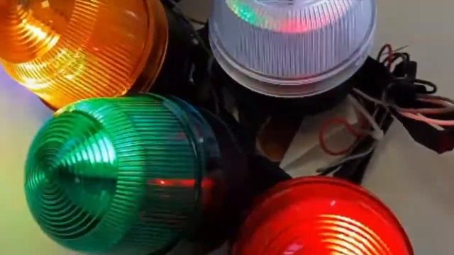 Проблесковый маячок купить 24 Вольта оповещатель звуковой сирена 80 дБ SL70B-W-24V SL70B-024-W смотреть онлайн